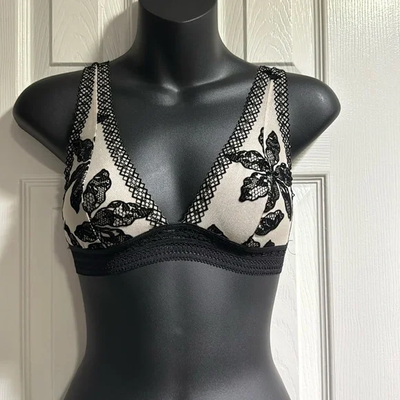 Beautiful bralette FP - Picture 1 of 3